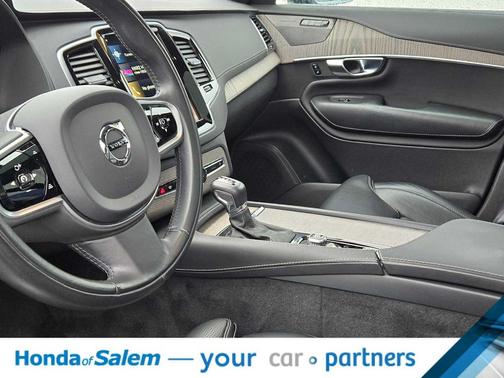 2020 Volvo XC90 T6 Inscription