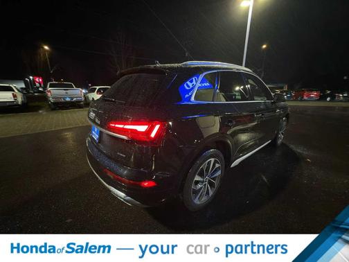 2023 Audi Q5 45 S line Premium Plus