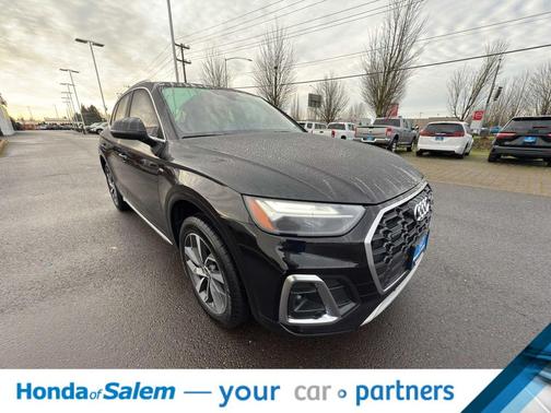 2023 Audi Q5 45 S line Premium Plus
