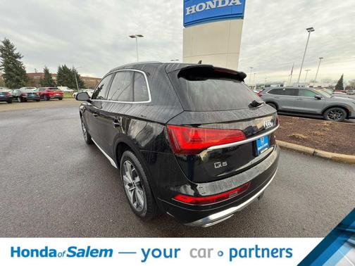 2023 Audi Q5 45 S line Premium Plus