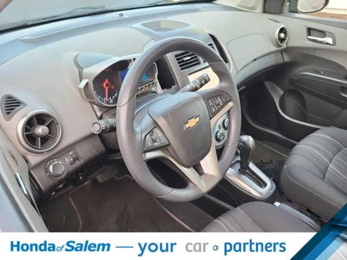 2016 Chevrolet Sonic LT