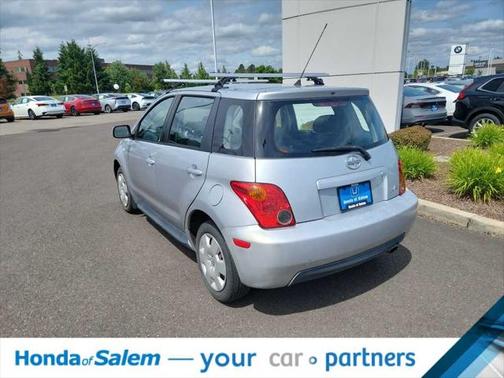 2005 Scion xA 4dr Sdn Auto