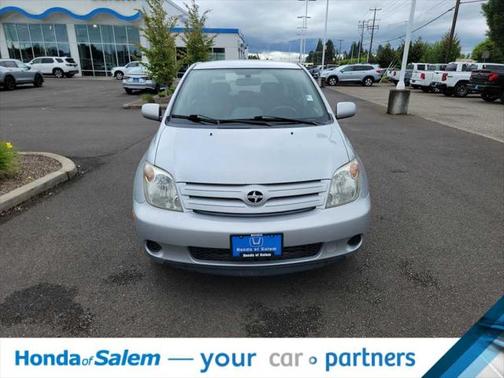 2005 Scion xA 4dr Sdn Auto
