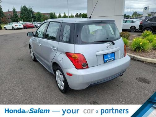 2005 Scion xA 4dr Sdn Auto