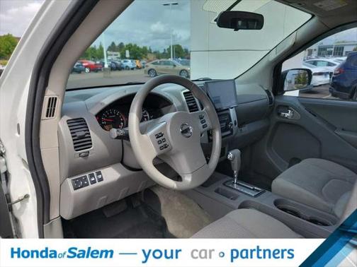 2017 Nissan Frontier SV