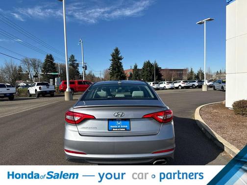 2016 Hyundai SONATA Base