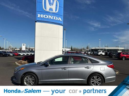 2016 Hyundai SONATA Base