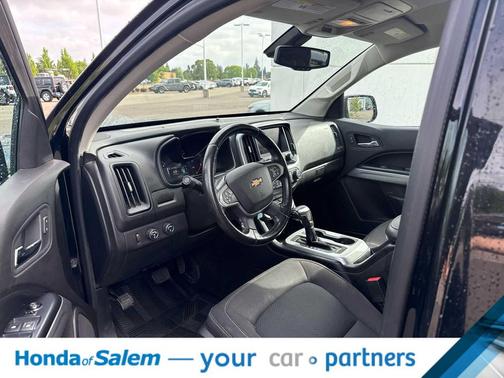 Black 2017 Chevrolet Colorado LT