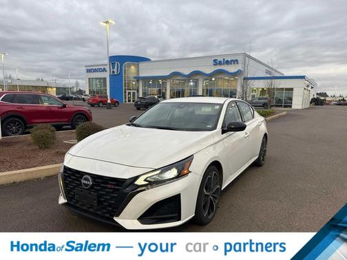 2024 Nissan Altima SR FWD