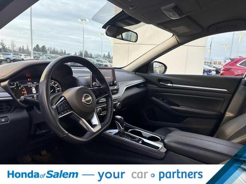 2024 Nissan Altima SR FWD