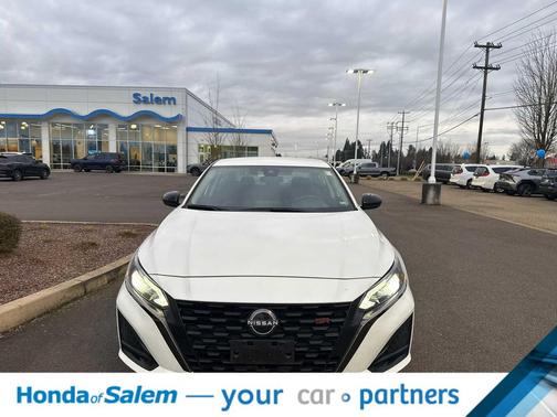 2024 Nissan Altima SR FWD