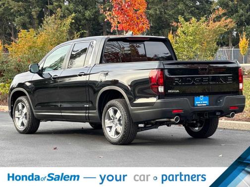 Crystal Black Pearl 2026 Honda Ridgeline RTL