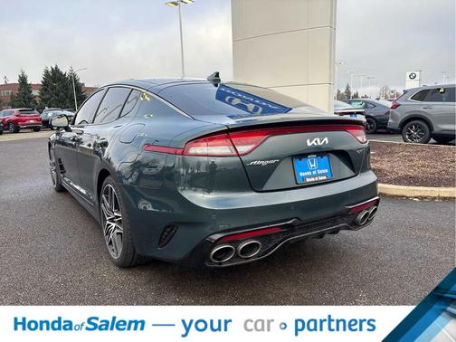 2022 Kia Stinger GT2