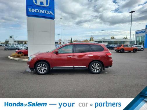 2013 Nissan Pathfinder SL