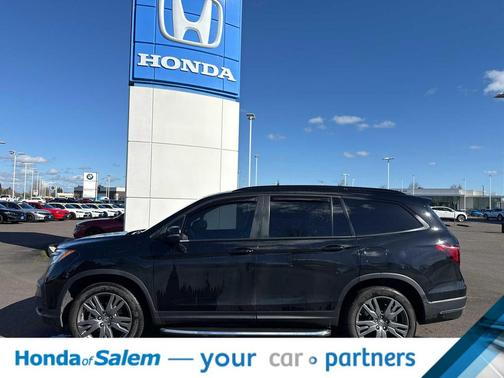 2022 Honda Pilot 2WD Sport