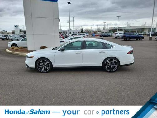 2023 Honda Accord Hybrid Base