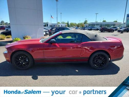 2010 Ford Mustang Premium