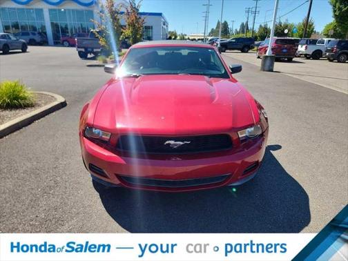 2010 Ford Mustang Premium