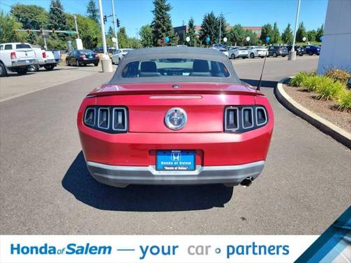 2010 Ford Mustang Premium