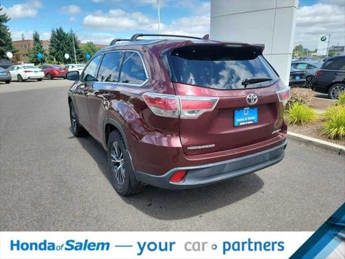 2016 Toyota Highlander XLE