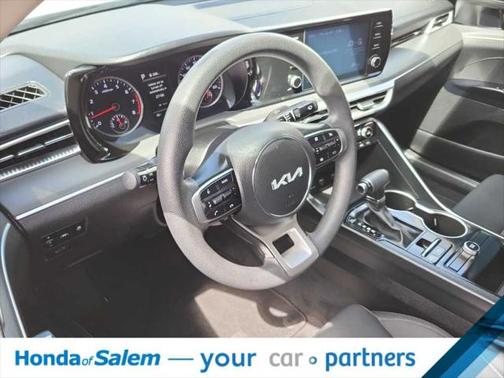 2022 Kia K5 LXS