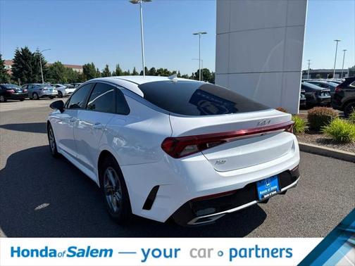 2022 Kia K5 LXS