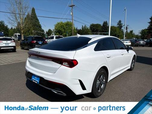2022 Kia K5 LXS