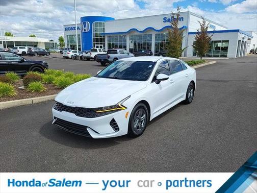 2022 Kia K5 LXS