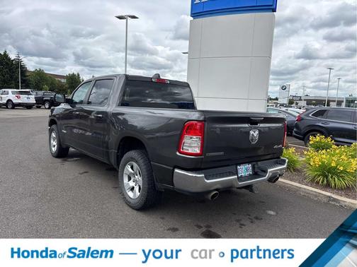 Granite Crystal Metallic Clearcoat 2021 RAM 1500 Big Horn/Lone Star