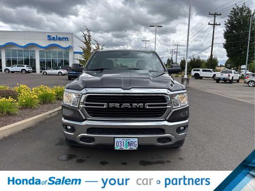 Granite Crystal Metallic Clearcoat 2021 RAM 1500 Big Horn/Lone Star