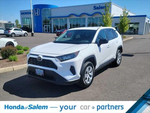 2022 Toyota RAV4 LE