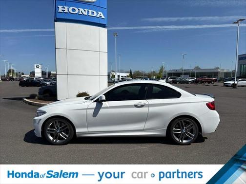 2015 BMW 228 2dr Cpe 228i RWD