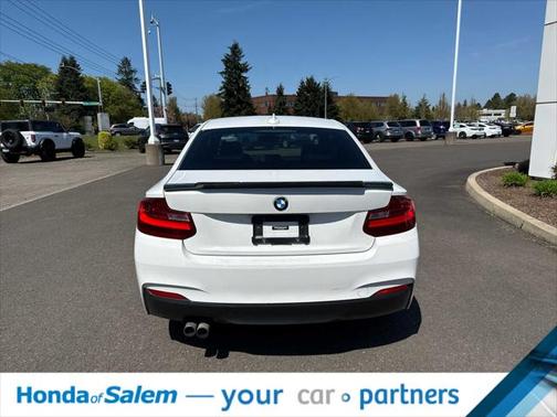 2015 BMW 228 2dr Cpe 228i RWD