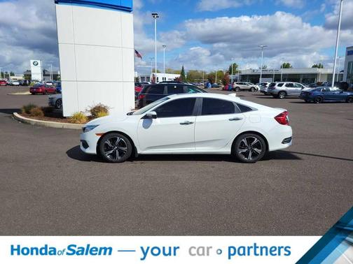 2018 Honda Civic Touring