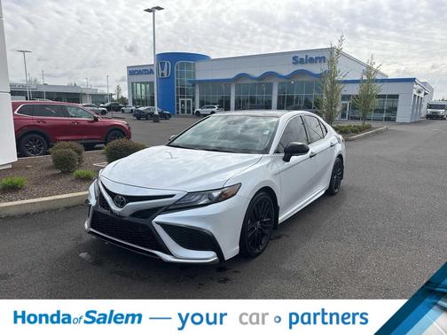 Wind Chill Pearl 2023 Toyota Camry XSE