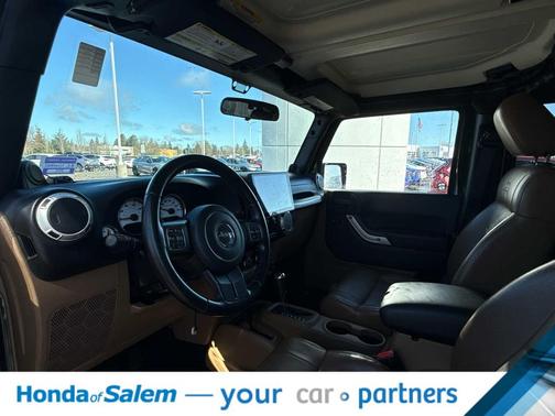 2011 Jeep Wrangler Unlimited Sahara