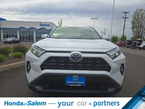 Wind Chill Pearl 2024 Toyota RAV4 Hybrid XLE Premium