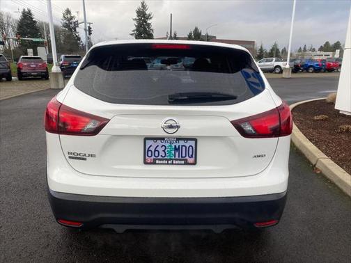 2018 Nissan Rogue Sport S