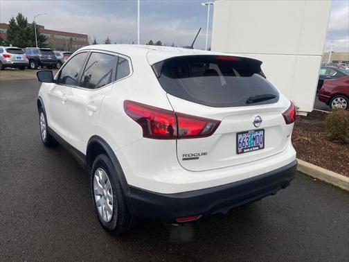 2018 Nissan Rogue Sport S
