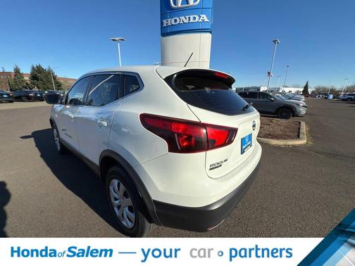 2018 Nissan Rogue Sport S