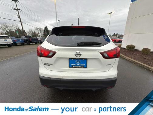 2018 Nissan Rogue Sport S