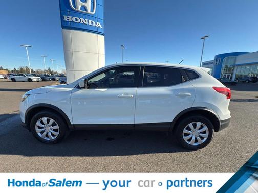 2018 Nissan Rogue Sport S