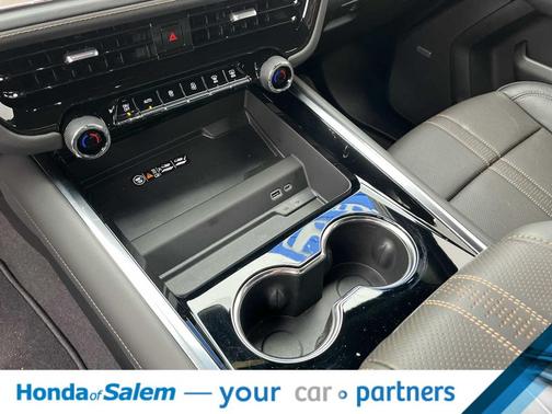 2025 Chevrolet Tahoe 4WD High Country