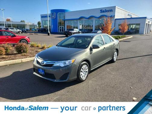 2014 Toyota Camry LE