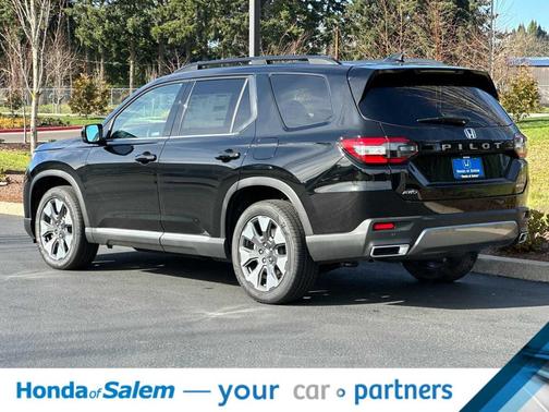 2026 Honda Pilot Touring 8-Passenger