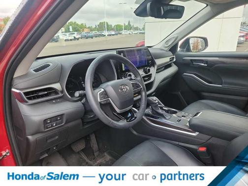 2023 Toyota Highlander Hybrid Limited