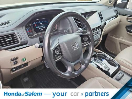 2019 Honda Pilot Touring 8-Passenger