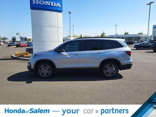 2022 Honda Pilot AWD Sport