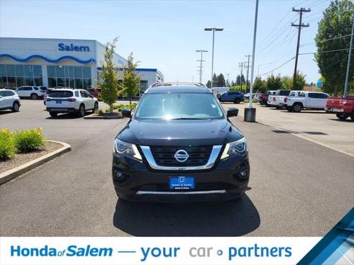 2017 Nissan Pathfinder Platinum