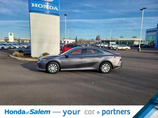 2020 Toyota Camry LE